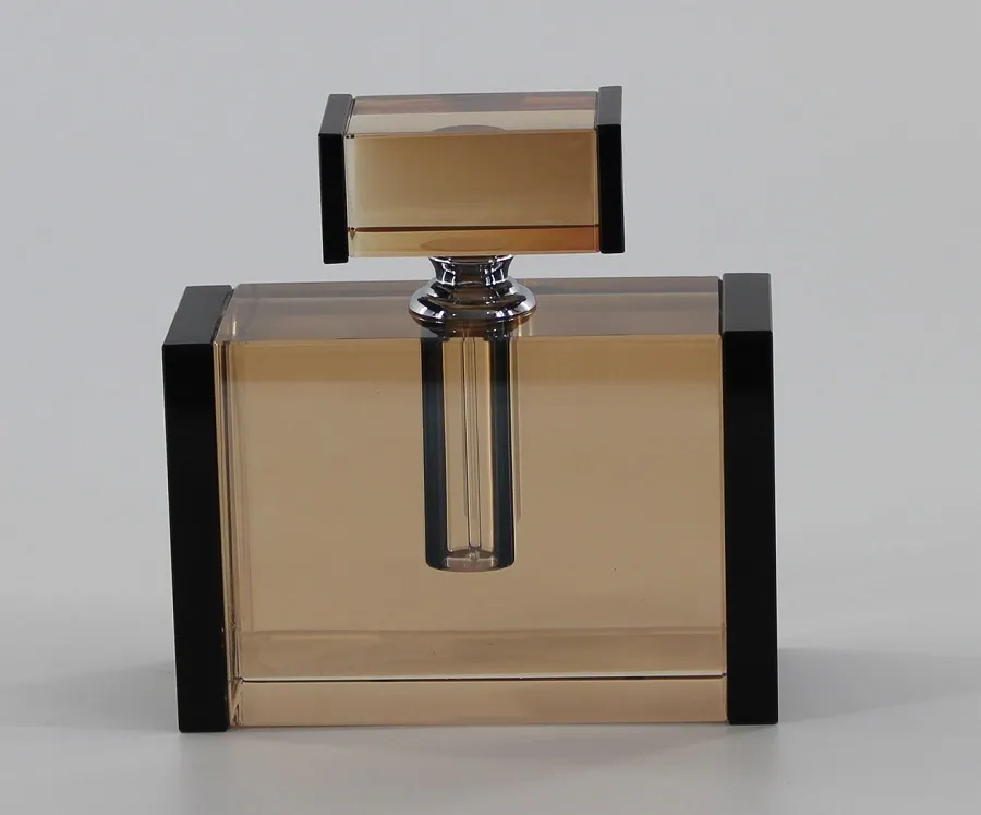 Krištáľový flakón na parfum Coco