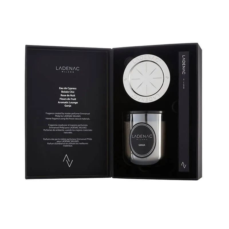 LADENAC - Sviečka BOISÉE CHIC grey 200g +zápalky+ podnos Urban Senses