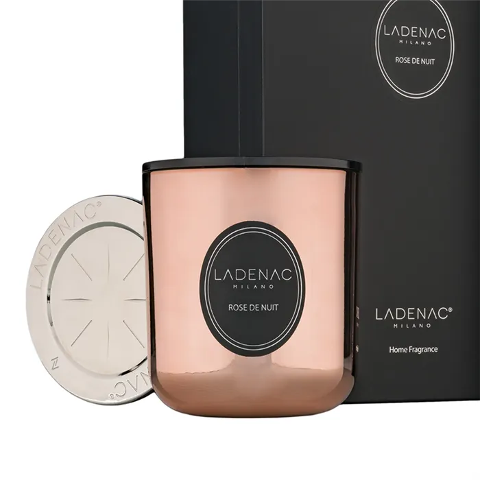 LADENAC - Sviečka ROSE DE NUIT rose gold 500g + zápalky + podnos Urban Senses