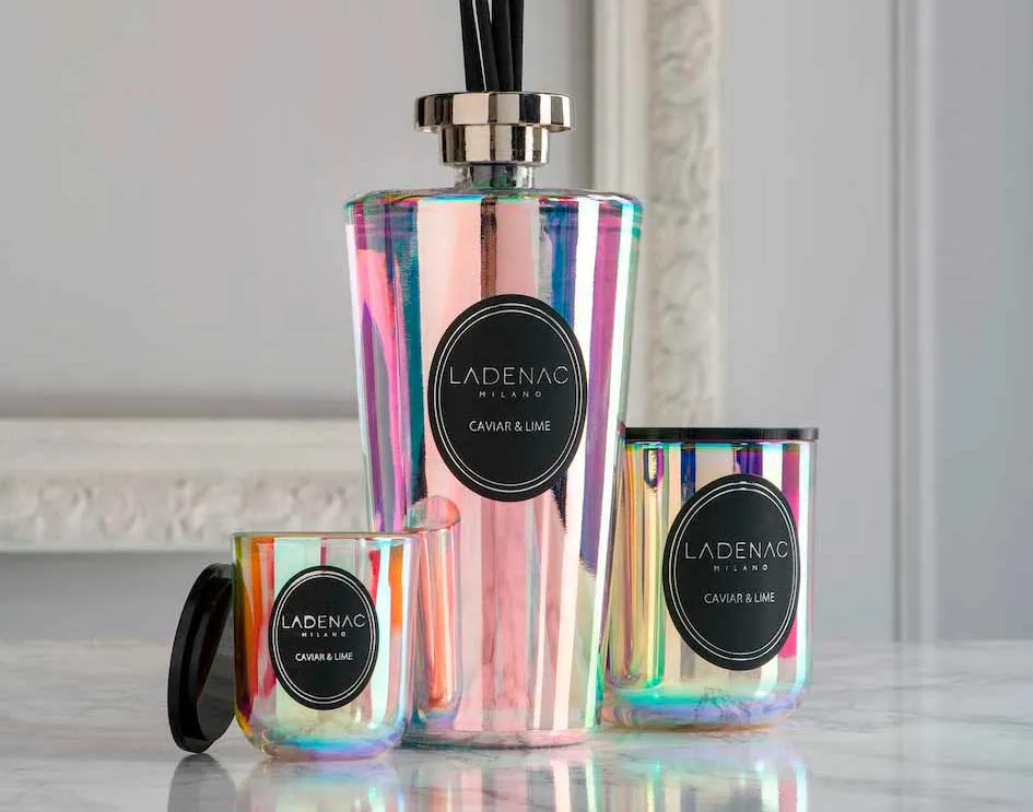 LADENAC - Sviečka CAVIAR LIME holographic 200g + zápalky + podnos Urban Senses